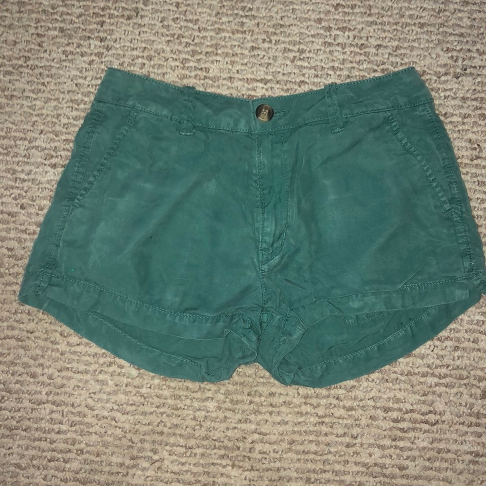 American eagle shorts size 4